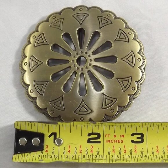Ornate Gold Tone Metal Round Belt Buckle with Cut Outs - Picture 2 of 9